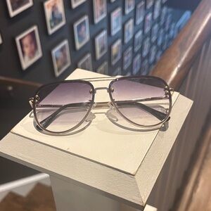 Stylish Purple Aviator Sunglasses